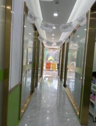 -苗医生专业祛痘·皮肤管理