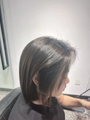 -丝语萱形象