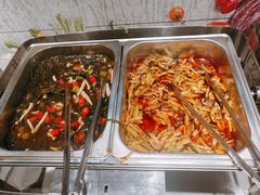 -香园自助小火锅