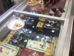 -好利来(彩香店)