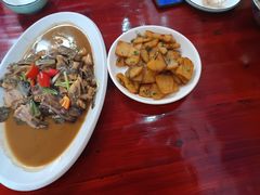 -芦茨金富饭庄·25年老字号·专做稻草鸡