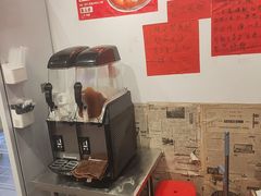 -荆九爷爆炒桥头三嫩(云南北路店)