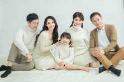 -时光纪亲子全家福照相馆(静安店母女写真父母纪念照)