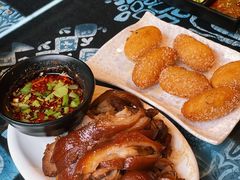炸牛奶-勺子米线·云南传统小吃市集(四方街店)