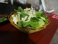-武氏皖北网红三胖地锅鸡(桐城路店)