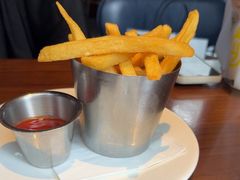 -巴黎贝甜(大宁国际商业广场店)