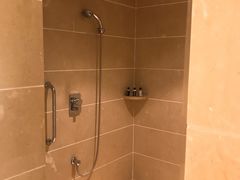 -上海中航虹桥机场泊悦酒店