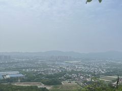 -灵岩山风景区