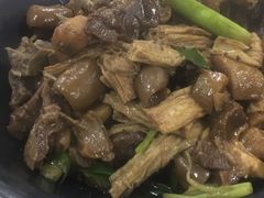 腐竹焖羊腩-邹记·美食(斗门店)