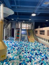 -欧酷世界动力星球(王府井奥莱UP TOWN店)