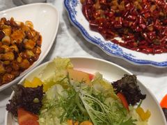-渝信川菜 · 川味家常菜(财富购物中心店)