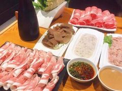 -楼外楼大刀肉传统火锅居(繁荣路店)