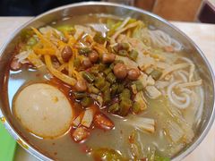 -卓雅桂林米粉