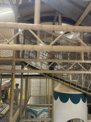 -奈尔宝家庭中心·亲子餐厅(苏州大悦城店)