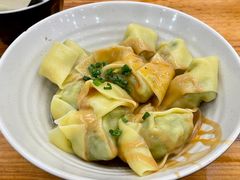 麻酱荠菜大馄饨-东泰祥生煎馆(长宁路店)