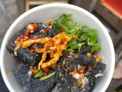 -黑色经典臭豆腐·湖南特产(坡子街店)