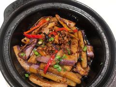 老干妈肉末烧茄子煲-太兴餐厅(东方广场分店)