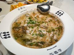 -渔语鱼酸菜鱼新川菜(来福士店)