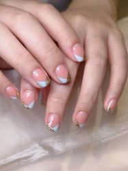 -天生爱美甲