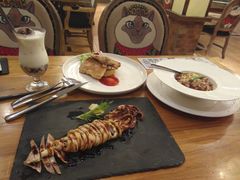 -more than meow吴止猫主题餐厅(承德 中船汇店)