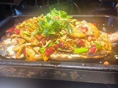 -俏巴妹烤鱼香锅(奥体店)
