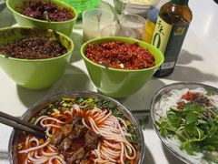 -小倪羊肉米线馆