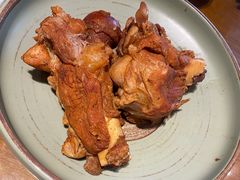 -95号酱骨·一块豆腐(展春园西路店)