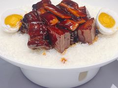 咸蛋目鱼红烧肉-屋里厢上海菜馆