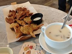 -必胜客(骡马市店)