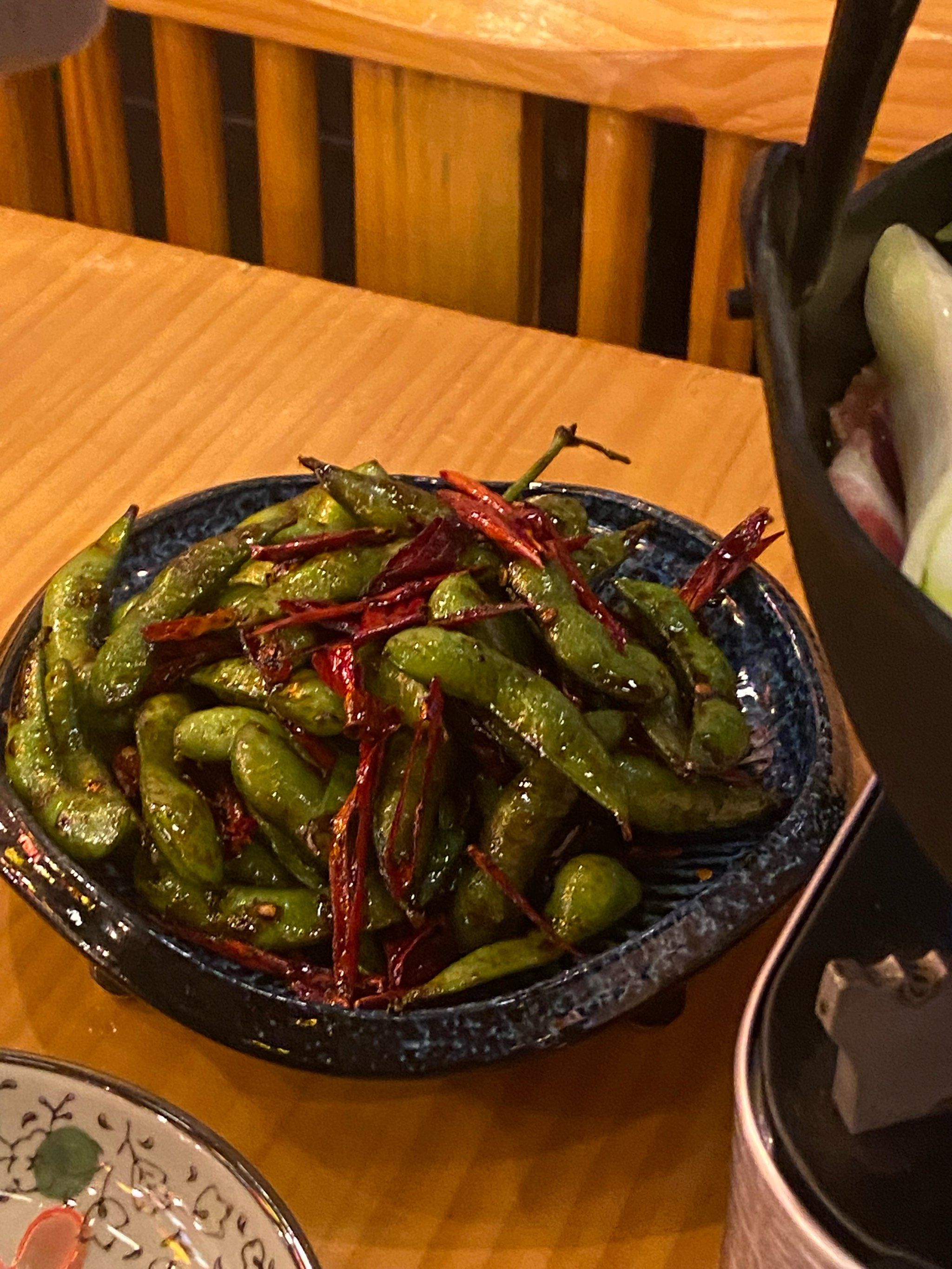 平成屋的麻辣毛豆真好吃