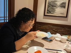 -成隆行·蟹王府(九江路店)