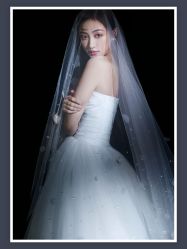 -雪中彩影婚纱摄影·微光艺术中心