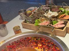 -潮火锅·麻辣牛肉火锅(观音桥方圆·LIVE店)
