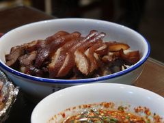 婆家酱猪脚-回家吃饭·地道南昌菜(建德观总店)