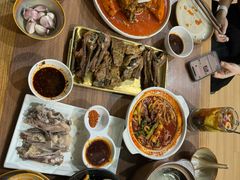 -贯贯吉·清真餐厅(浙江中路店)