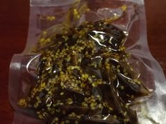 五香牛肉干-鑫记婆婆兔·成都特产·兔头手撕兔(太古里店)