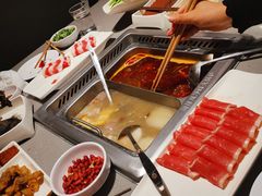 -海底捞火锅鲜切牛肉主题店(长寿路店)