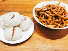 -韩包子(建设路店)