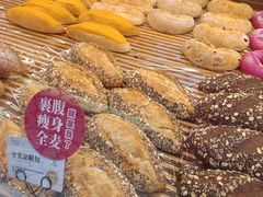 -BROAD面包路·欧式面包(龙湖时代C馆店)