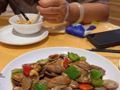 -鹏城人家海鲜酒家·23年老字号(较场尾店)