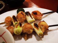 烤京葱鸡腿肉-鳥炭·烧鸟YaKiToRi深夜食堂(陆家嘴店)