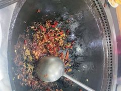 -大锅大灶柴火鸡鱼