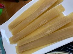 -弘烨 贵州酸汤 鱼火锅(东财店)