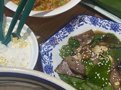 -蜗牛小馆醉乡民谣云南菜(惠新西里店)