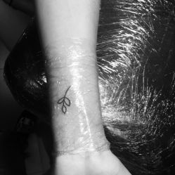点击看大图 -墨無界刺青TATTOO