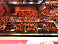-绝味鸭脖(地铁站一店)