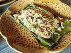 包烧金针菇-纳兰傣雀傣味餐厅