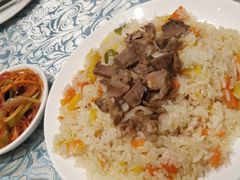 精品手抓饭-巴扎美食·新疆菜·西域歌舞表演餐厅(新疆大厦店)