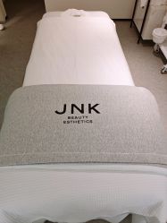 -JNK皮肤管理中心