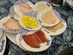 -桥香园云南过桥米线(金马碧鸡店)